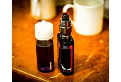 E-liquide change de couleur