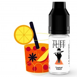 E-liquide Tuff Puff Tropical Punch avec un verre de cocktail illustré contenant une tranche d’agrume, des fruits rouges et une paille, dans un style cartoon éclatant.